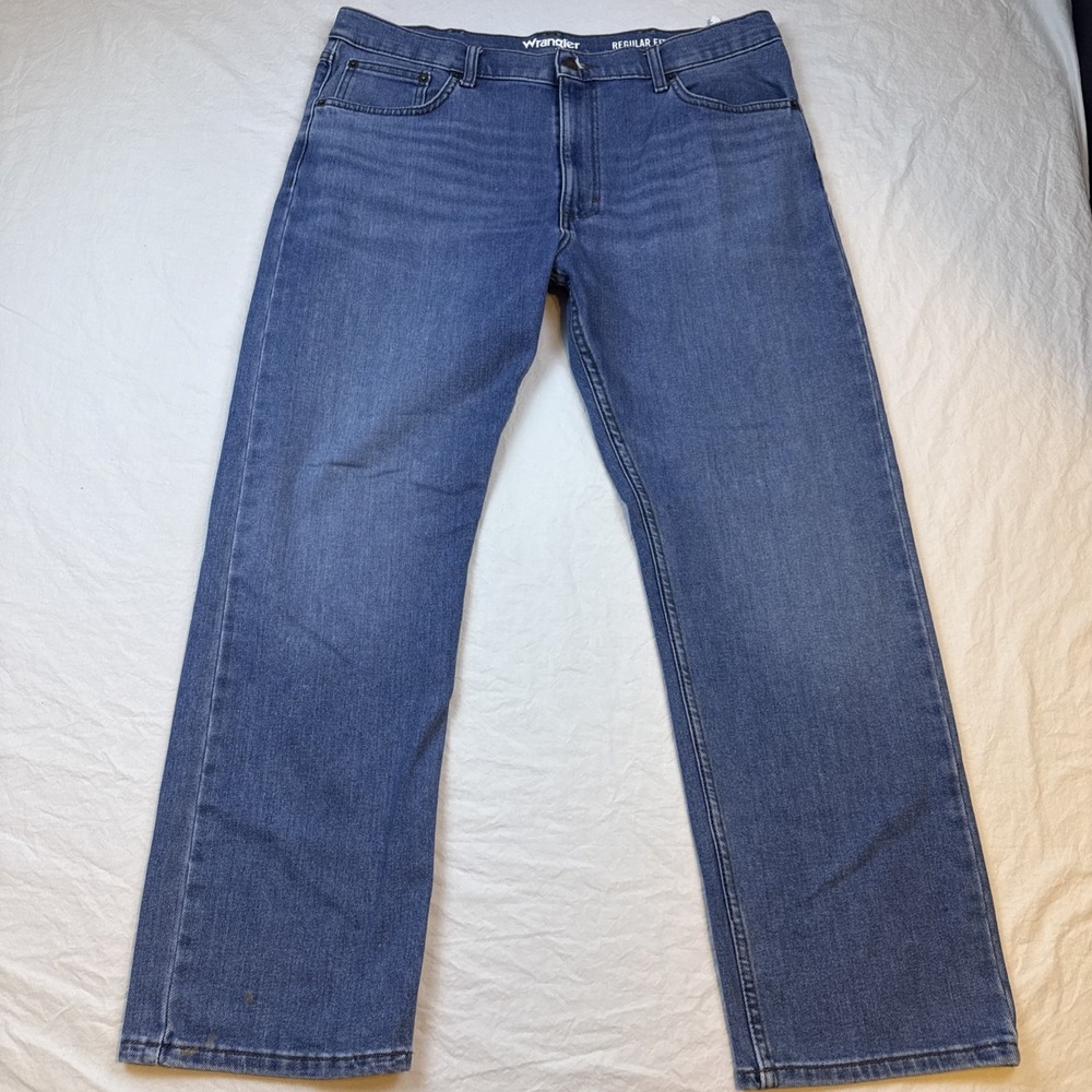 Wrangler Regular Fit Denim Jeans  46x30 10MGW25NV Straight Leg  WORKWEAR